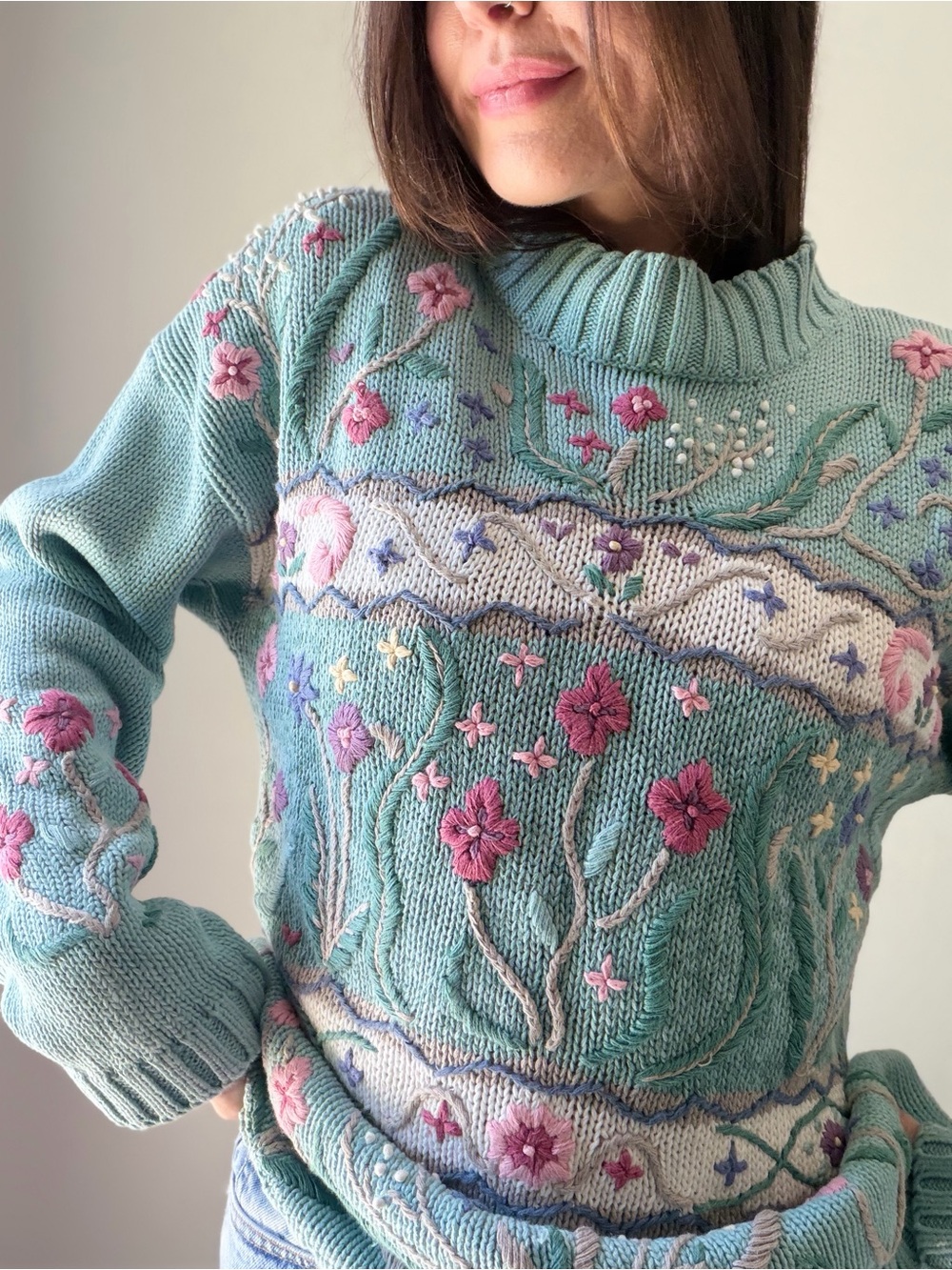 Vintage 90s That’s Me Floral Embroidered Ramie Cotton Sweater Medium